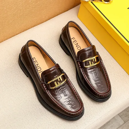 フェンディ ビジネスシューズ