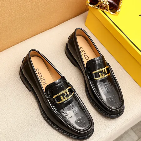 フェンディ ビジネスシューズ