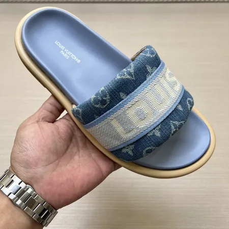 ルイヴィトン スリッパ