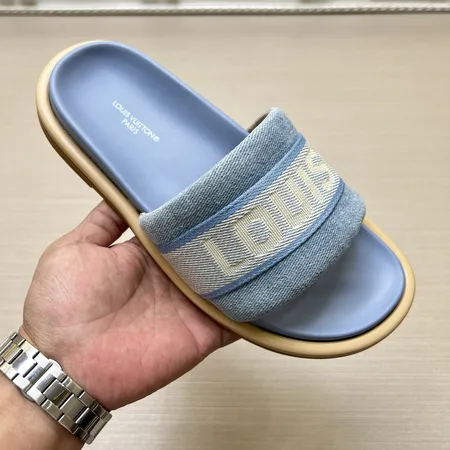 ルイヴィトン スリッパ