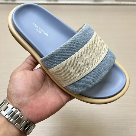 ルイヴィトン スリッパ