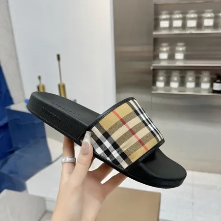 バーバリー ス スリッパ