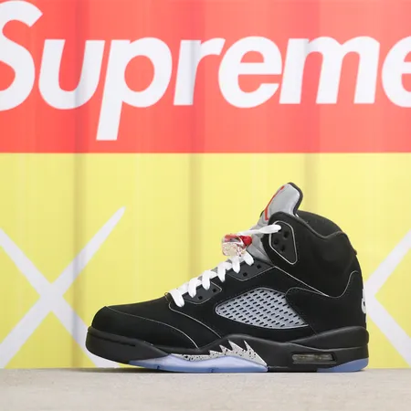 エアジョーダン スニーカー