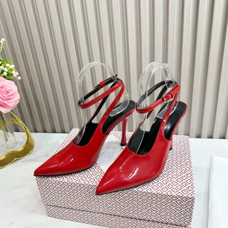 ジバンシィ サンダル