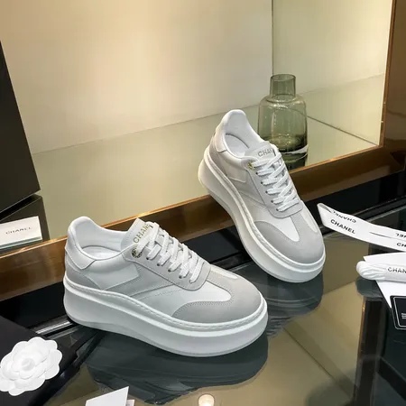 シャネル カジュアルシューズ