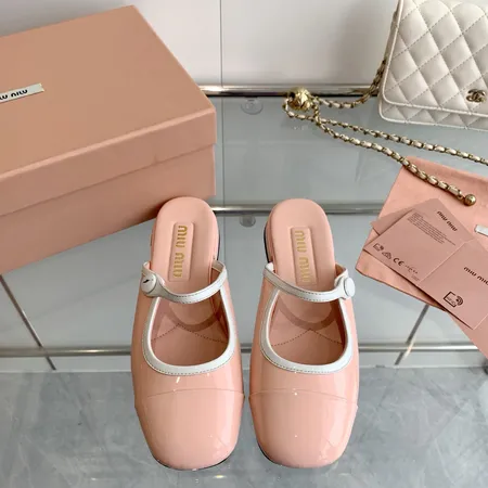 ミュウミュウ スリッパ