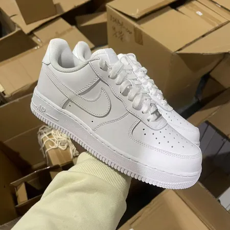 ナイキ カジュアルシューズ