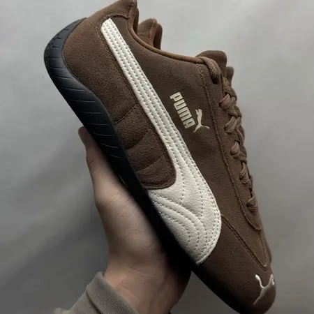 プーマ カジュアルシューズ