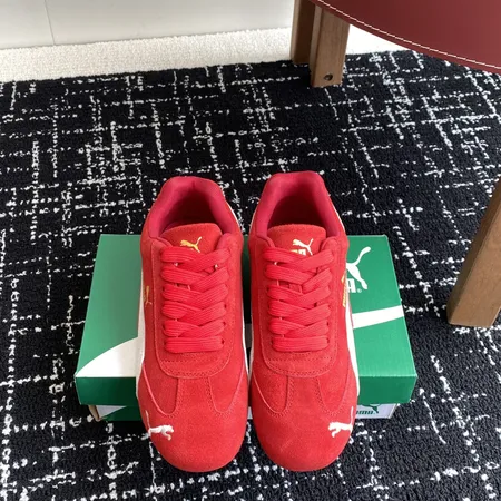 プーマ カジュアルシューズ