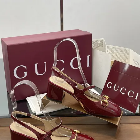 グッチ サンダル