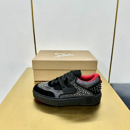 クリスチャン・ルブタン カジュアルシューズ