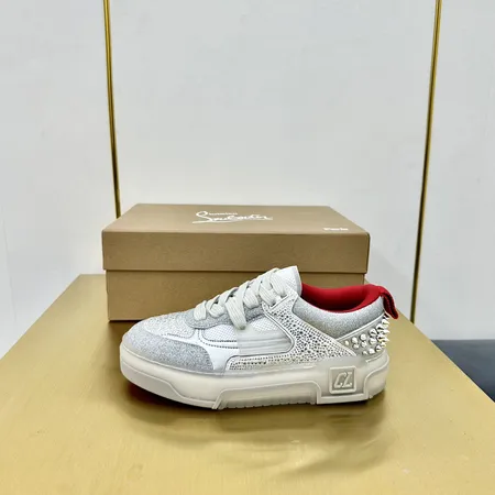 クリスチャン・ルブタン カジュアルシューズ