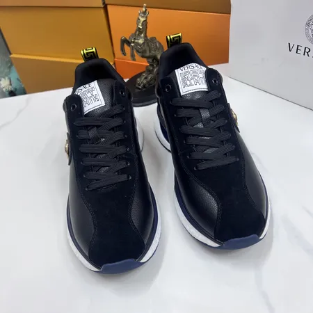 ヴェルサーチ カジュアルシューズ