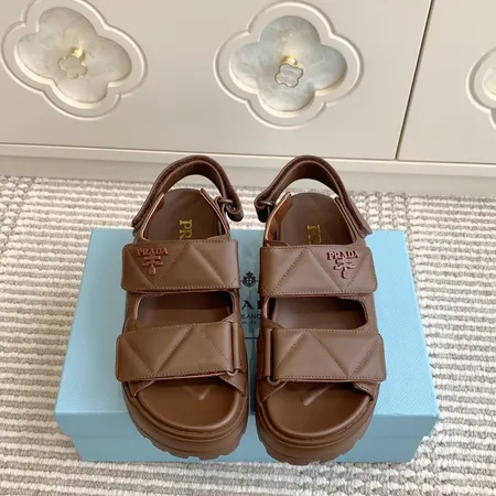 プラダ サンダル