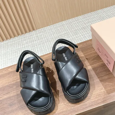 ミュウミュウ サンダル