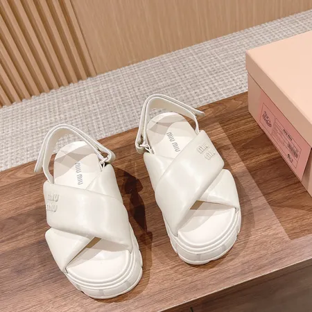 ミュウミュウ スリッパ