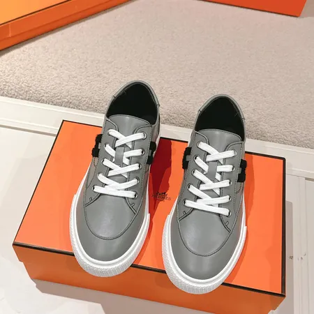 エルメス カジュアルシューズ