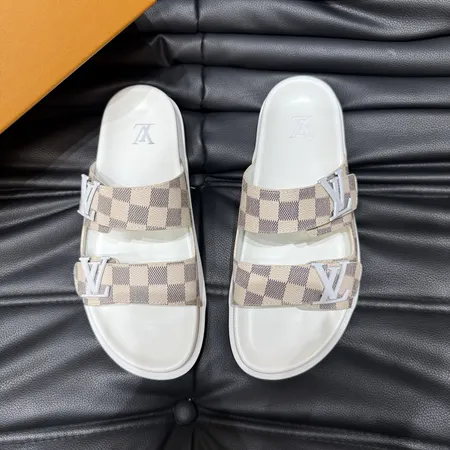 ルイヴィトン スリッパ