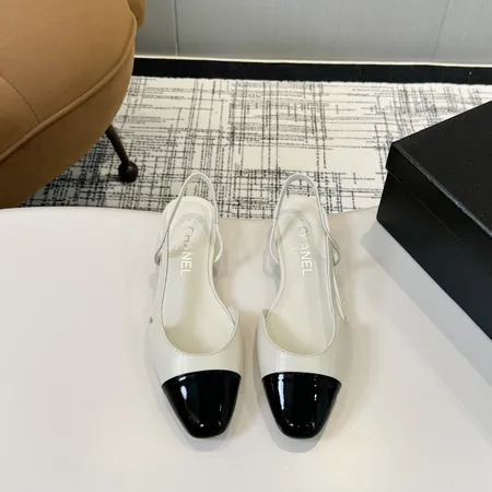 シャネル サンダル