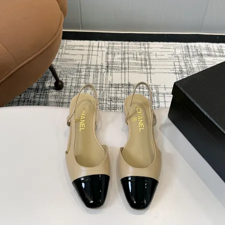 シャネル サンダル