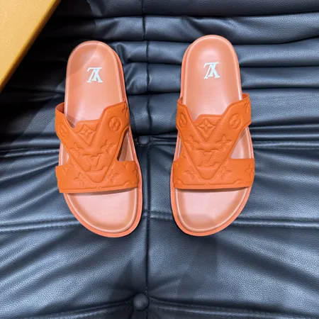 ルイヴィトン スリッパ