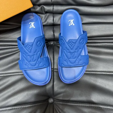 ルイヴィトン スリッパ