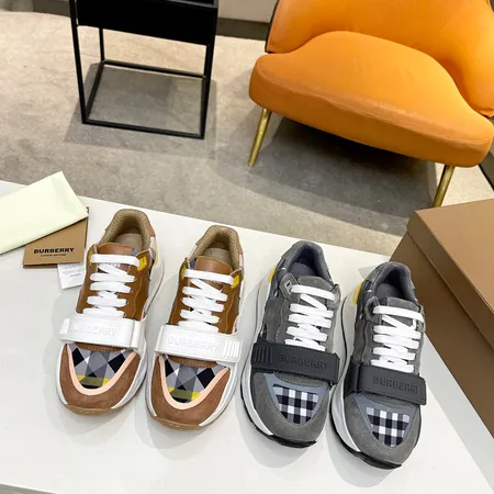バーバリー ス スニーカー