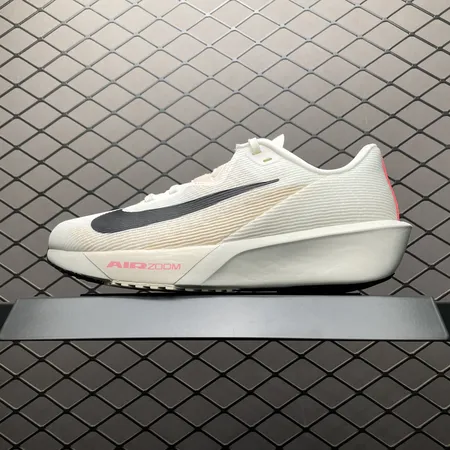 ナイキ スニーカー