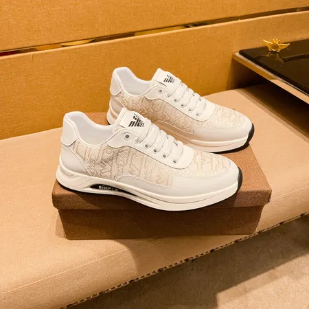 アルマーニ スニーカー