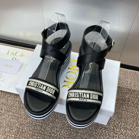 ディオール サンダル