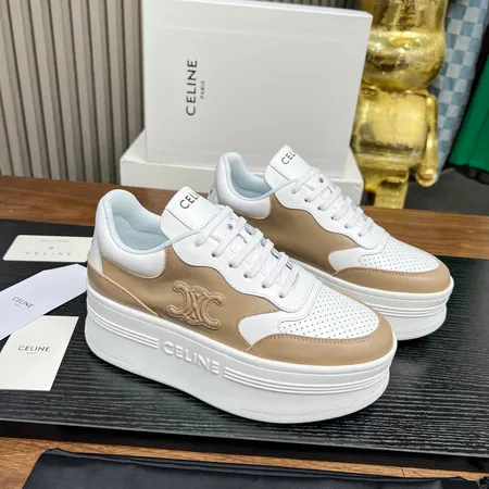 セリーヌ カジュアルシューズ