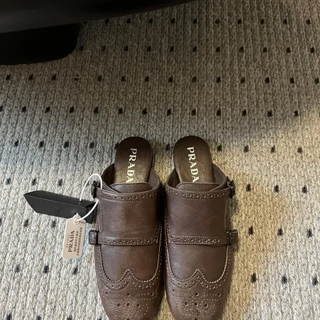 プラダ スリッパ