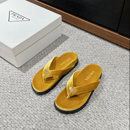 プラダ スリッパ