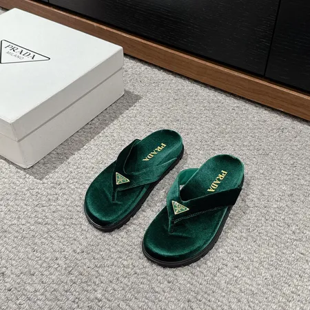 プラダ スリッパ