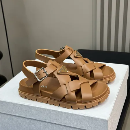 プラダ サンダル