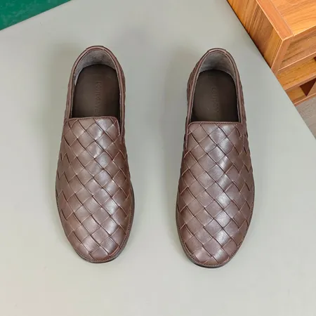 ボッテガ ヴェネタ ビジネスシューズ