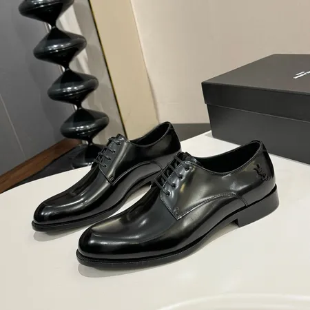 イブサンローラン ビジネスシューズ