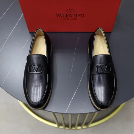 ヴァレンティノ ビジネスシューズ