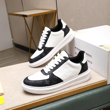 ルイヴィトン カジュアルシューズ