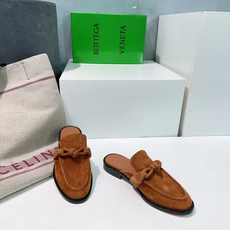 ボッテガ ヴェネタ スリッパ