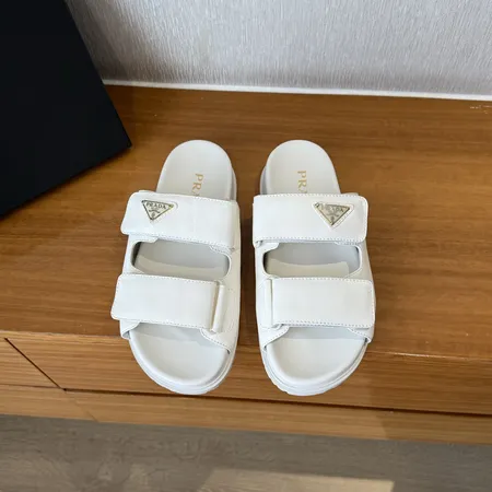 プラダ サンダル