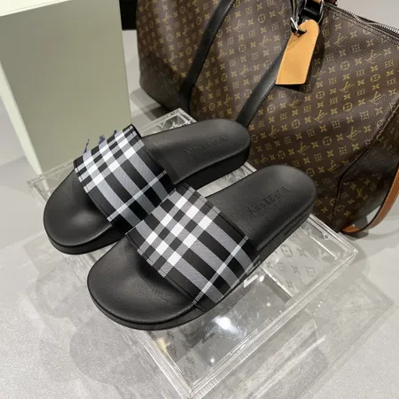 バーバリー ス スリッパ