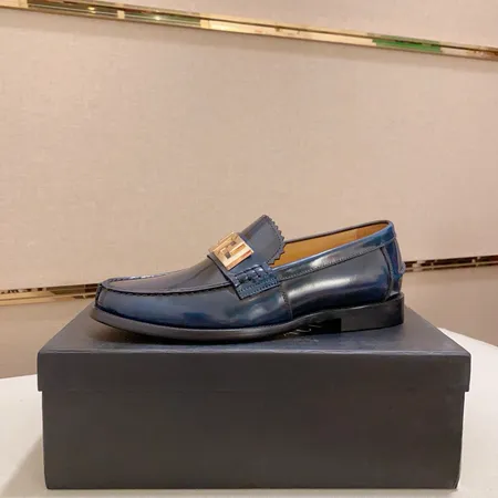 ヴェルサーチ ビジネスシューズ