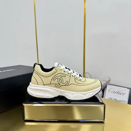 シャネル スニーカー