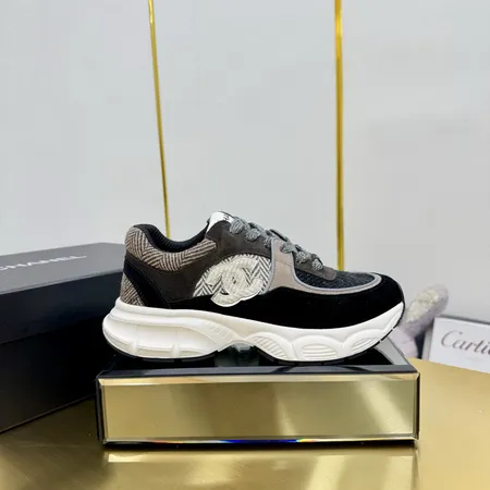 シャネル スニーカー