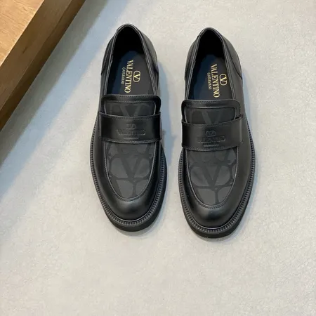 ヴァレンティノ ビジネスシューズ