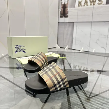 バーバリー ス スリッパ