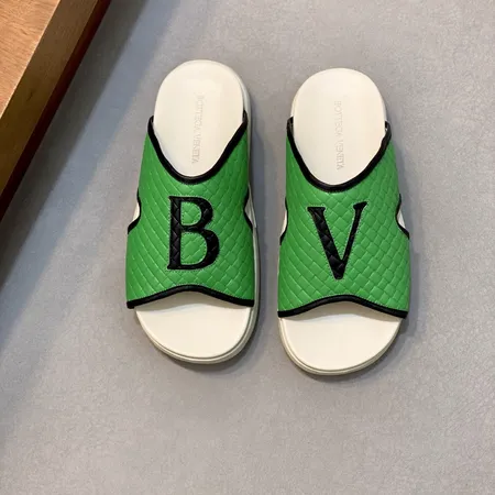 ボッテガ ヴェネタ スリッパ