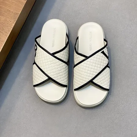 ボッテガ ヴェネタ スリッパ