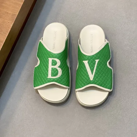 ボッテガ ヴェネタ スリッパ